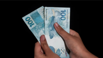 Boletim Focus eleva proje&ccedil;&atilde;o da infla&ccedil;&atilde;o e v&ecirc; Selic em 13,75% no fim de 2026