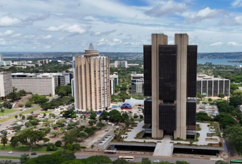 Boletim Focus mant&eacute;m infla&ccedil;&atilde;o de 2026 em 5,33% e Selic em 14%, com leve alta no PIB