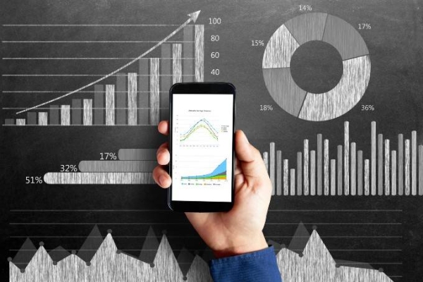 Economistas elevam projeção de Selic às vésperas do Copom; confira o Focus desta segunda (06)